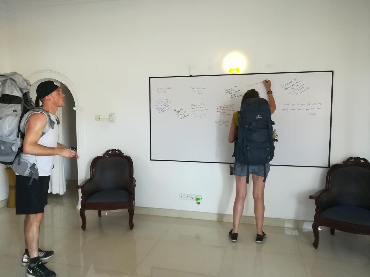 Eos Hostels Ettukala Екстер'єр фото